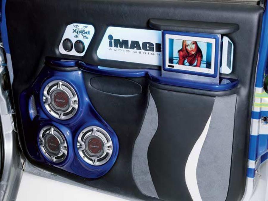  Chevrolet Silverado Xplod Shawn Bennett 2002 года  (фото 8 из 13)